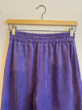 Charger l&#39;image dans la galerie, Pantalon en velours violet
