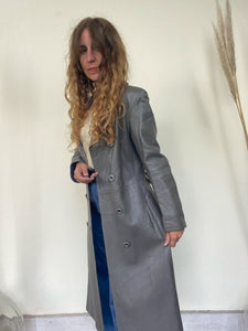 Trench en cuir gris