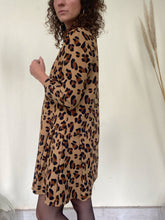 Charger l&#39;image dans la galerie, Robe motif léopard &quot;Essentiel Antwerpen&quot;