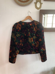 Veste en velours matelassé fleurie