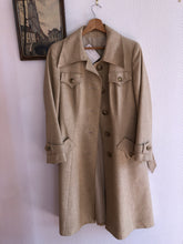 Charger l&#39;image dans la galerie, Trench beige &quot;Adler Haibach&quot;